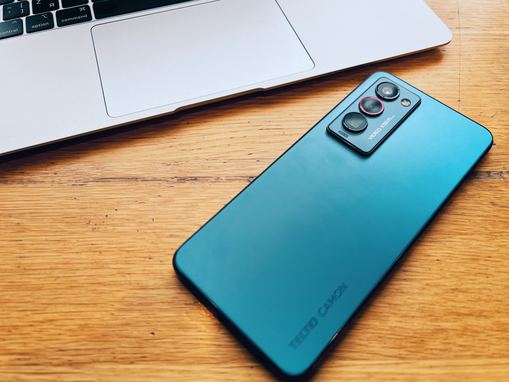 TECNO CAMON 18 Premier