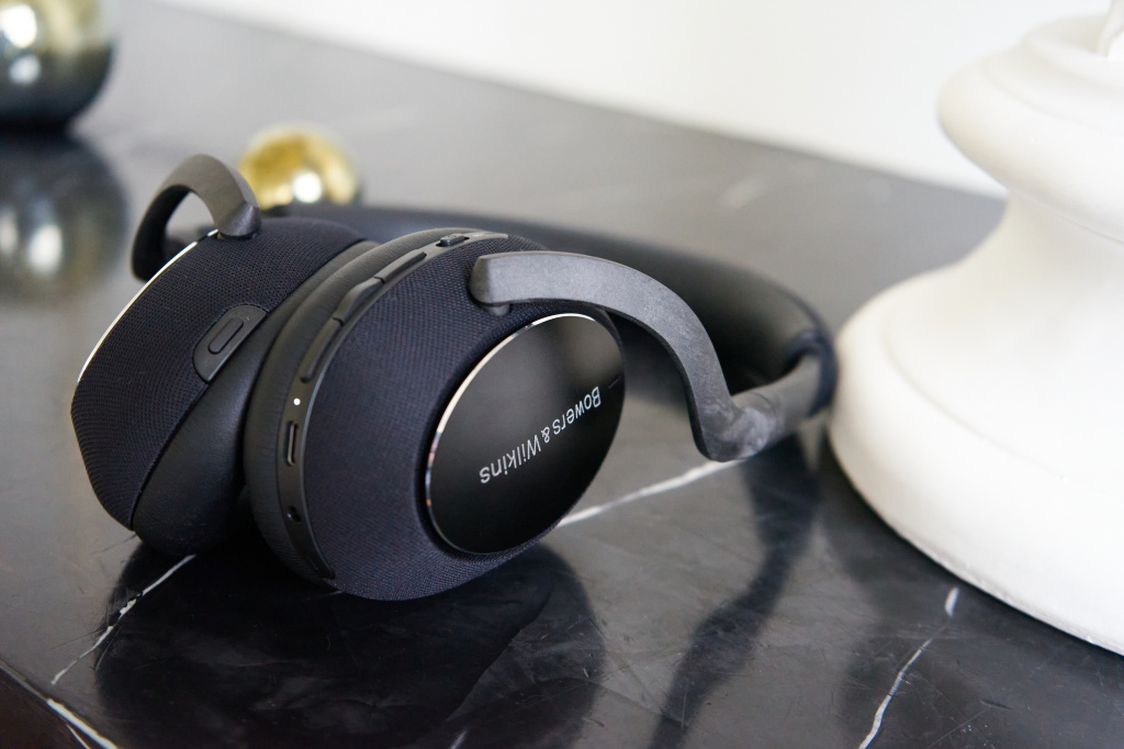 Bowers & Wilkins PX7 Bowers & Wilkins PX7
