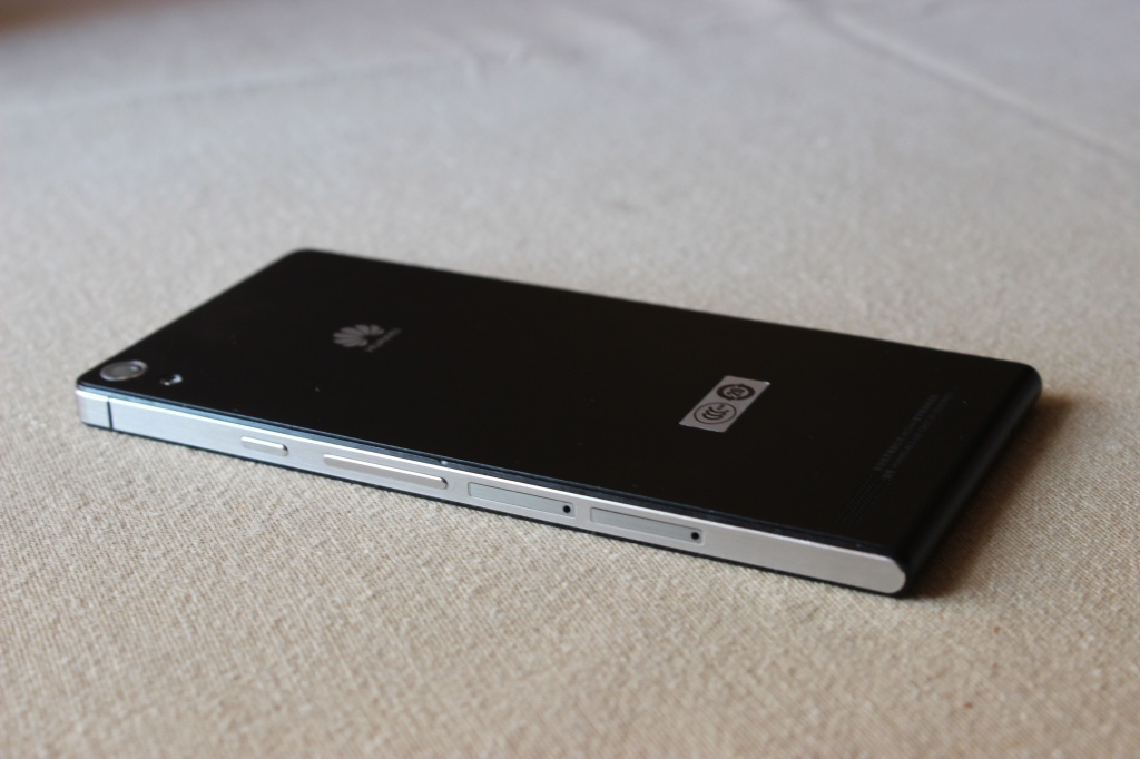 Обзор Huawei Ascend P6S