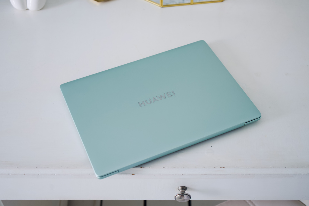 HUAWEI MateBook 14
