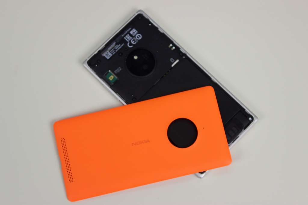 Lumia 830