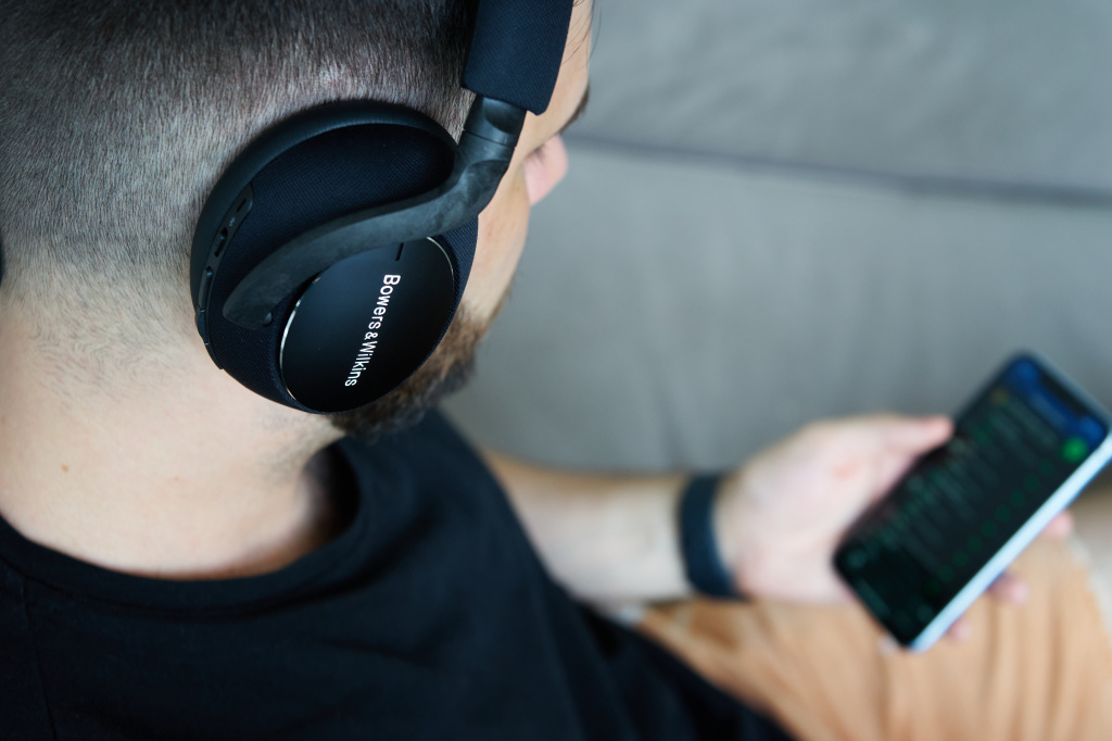 Bowers & Wilkins PX7 Bowers & Wilkins PX7