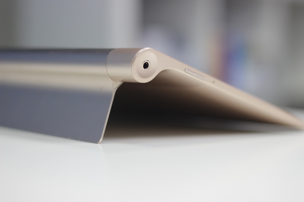 Lenovo Yoga Tablet 10 HD+