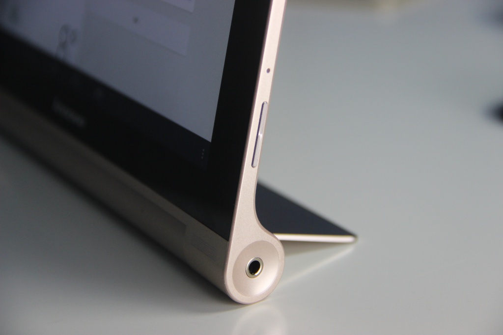 Lenovo Yoga Tablet 10 HD+