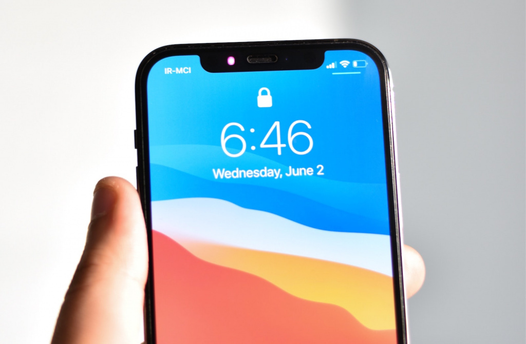 iPhone 