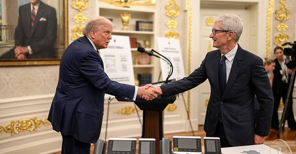 Чем запомнится Тим Кук — собрали триумфы и промахи преемника Джобса