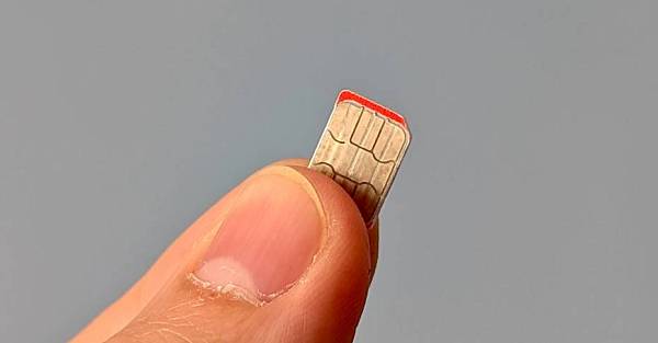 Для российских SIM-карт готовится новое ограничение. Ноль на балансе — блокировка