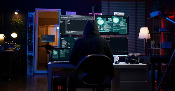 Хакер разозлился на Microsoft и выпустил инструмент для взлома любого компьютера с Windows 11